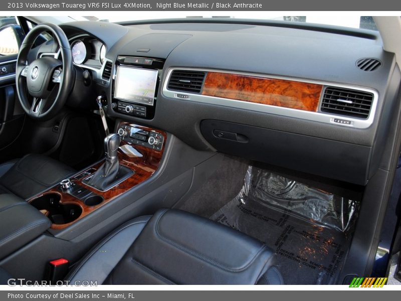 Night Blue Metallic / Black Anthracite 2013 Volkswagen Touareg VR6 FSI Lux 4XMotion