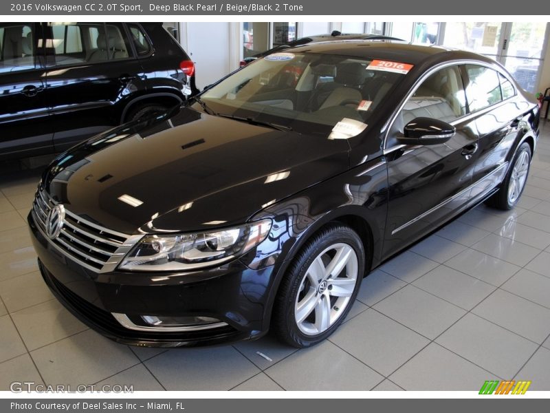 Deep Black Pearl / Beige/Black 2 Tone 2016 Volkswagen CC 2.0T Sport