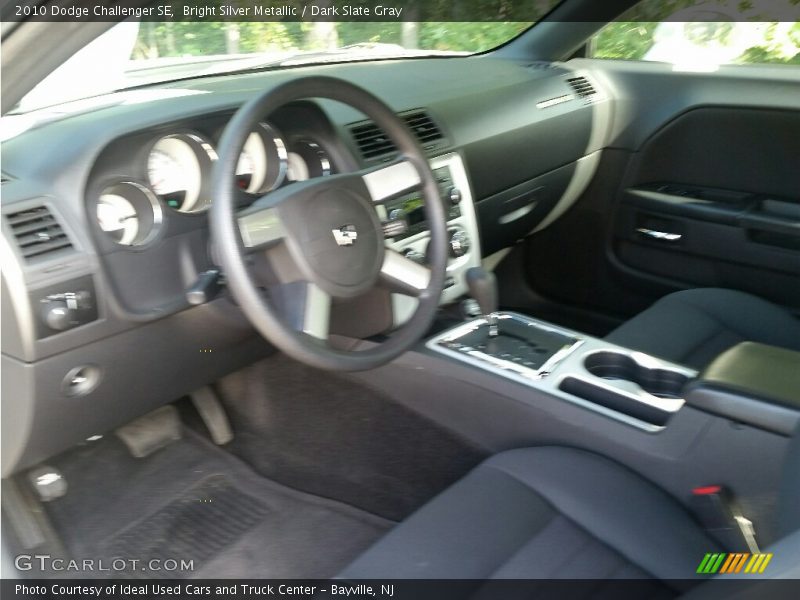 Bright Silver Metallic / Dark Slate Gray 2010 Dodge Challenger SE