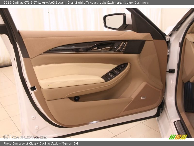 Crystal White Tricoat / Light Cashmere/Medium Cashmere 2016 Cadillac CTS 2.0T Luxury AWD Sedan