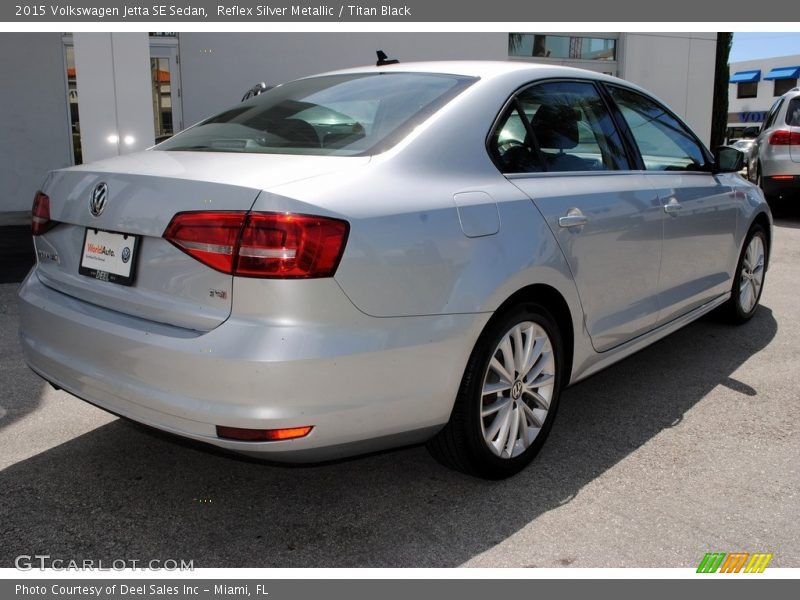 Reflex Silver Metallic / Titan Black 2015 Volkswagen Jetta SE Sedan
