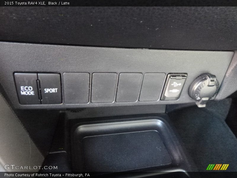 Black / Latte 2015 Toyota RAV4 XLE