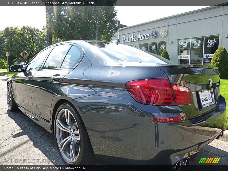 Singapore Grey Metallic / Black 2013 BMW M5 Sedan