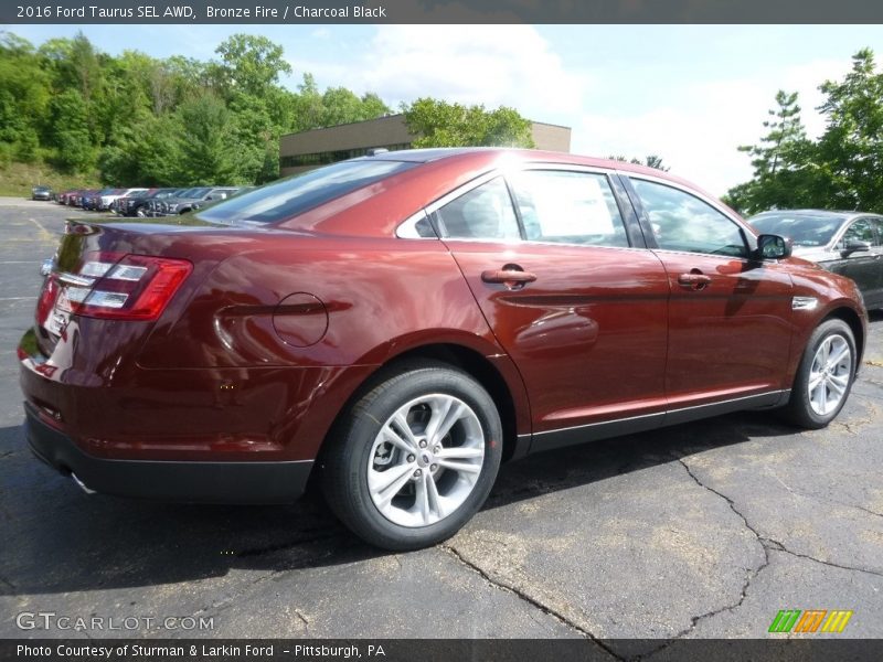 Bronze Fire / Charcoal Black 2016 Ford Taurus SEL AWD