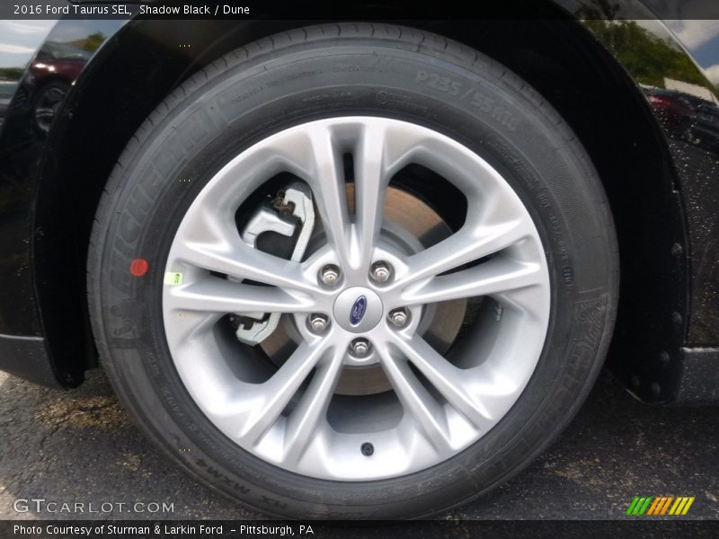 Shadow Black / Dune 2016 Ford Taurus SEL