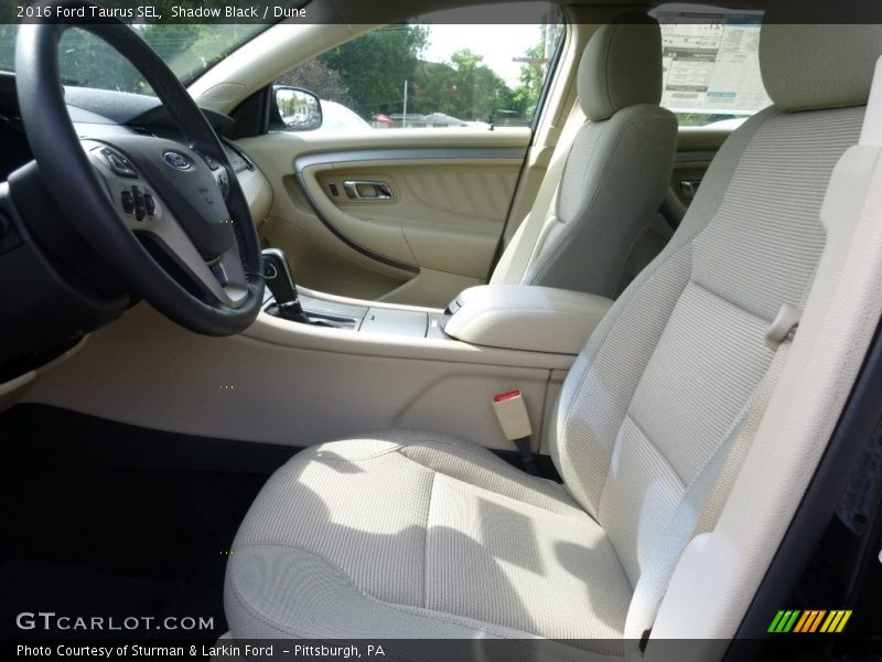 Shadow Black / Dune 2016 Ford Taurus SEL