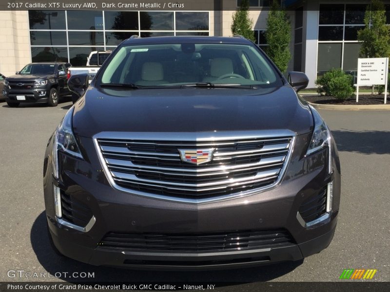 Dark Granite Metallic / Cirrus 2017 Cadillac XT5 Luxury AWD
