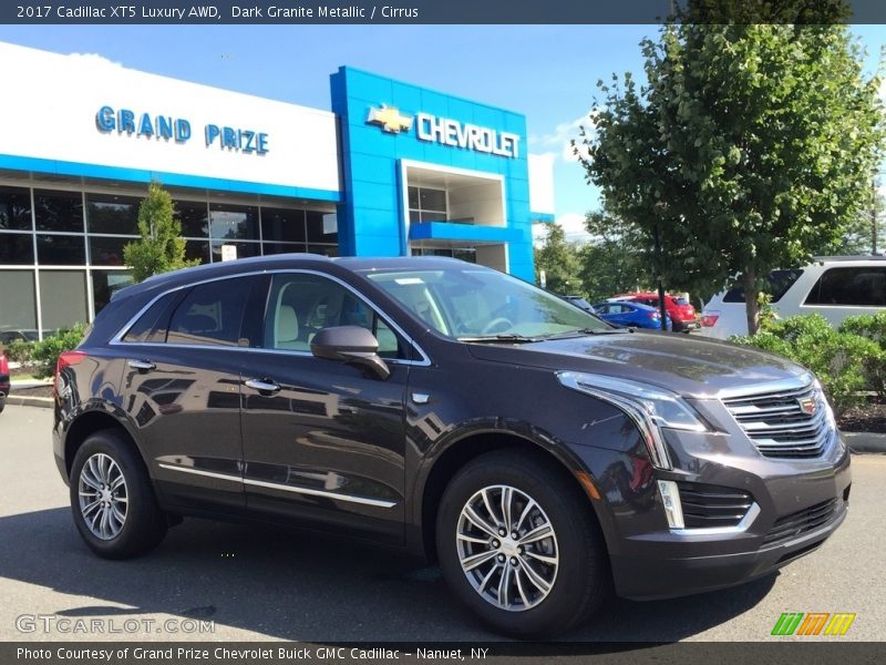 Dark Granite Metallic / Cirrus 2017 Cadillac XT5 Luxury AWD