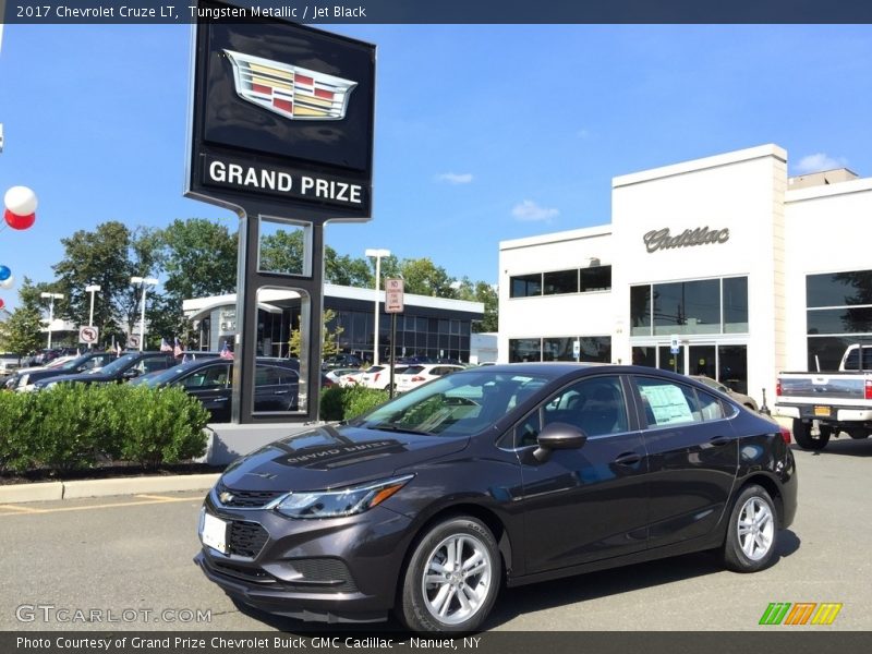 Tungsten Metallic / Jet Black 2017 Chevrolet Cruze LT