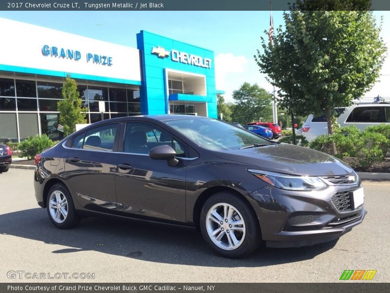 Tungsten Metallic / Jet Black 2017 Chevrolet Cruze LT