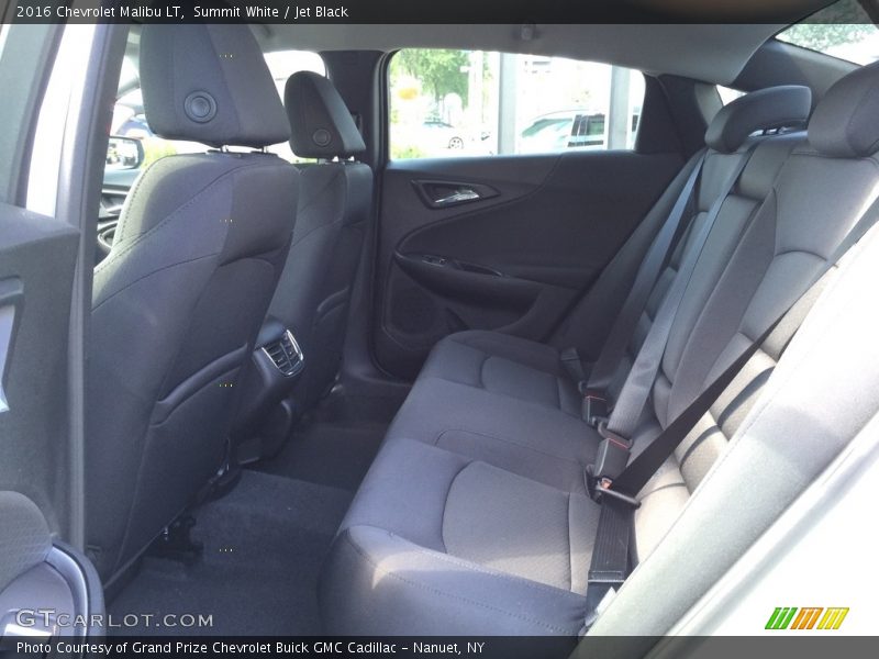 Summit White / Jet Black 2016 Chevrolet Malibu LT
