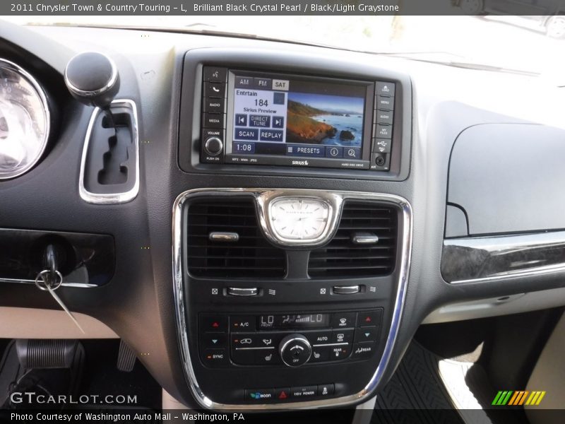 Brilliant Black Crystal Pearl / Black/Light Graystone 2011 Chrysler Town & Country Touring - L