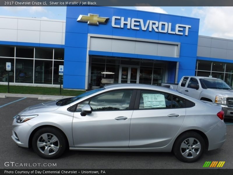 Silver Ice Metallic / Jet Black 2017 Chevrolet Cruze LS