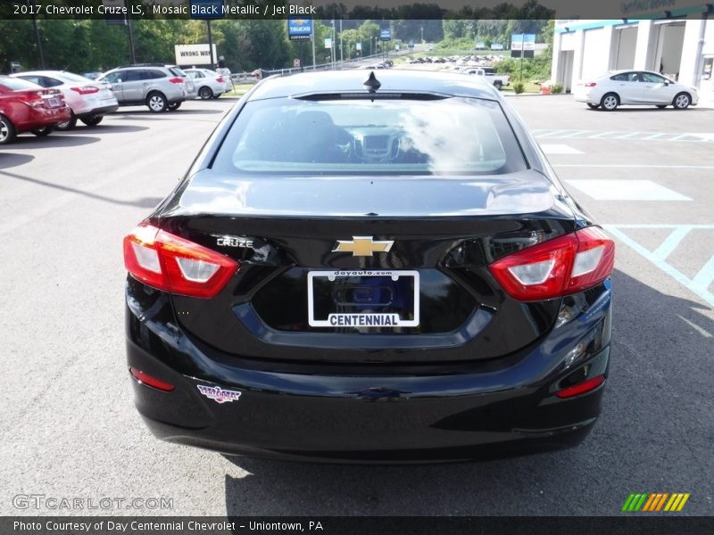 Mosaic Black Metallic / Jet Black 2017 Chevrolet Cruze LS