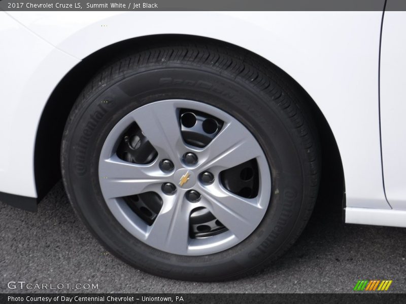 Summit White / Jet Black 2017 Chevrolet Cruze LS