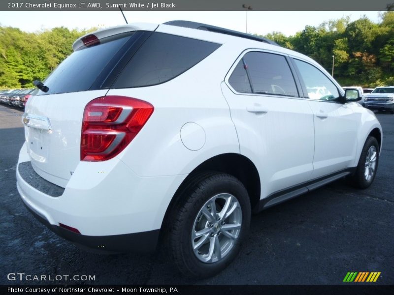 Summit White / Jet Black 2017 Chevrolet Equinox LT AWD