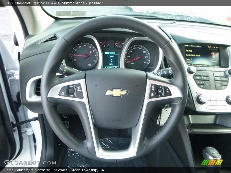 Summit White / Jet Black 2017 Chevrolet Equinox LT AWD
