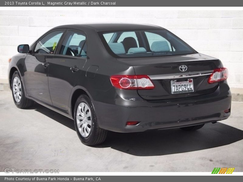 Magnetic Gray Metallic / Dark Charcoal 2013 Toyota Corolla L