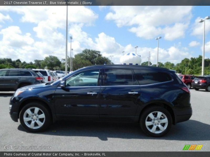 Blue Velvet Metallic / Ebony 2017 Chevrolet Traverse LT