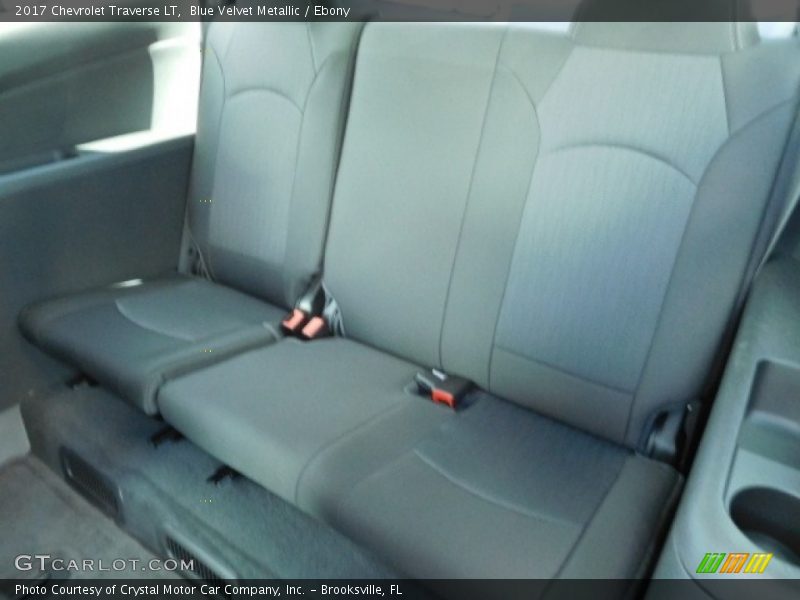 Blue Velvet Metallic / Ebony 2017 Chevrolet Traverse LT