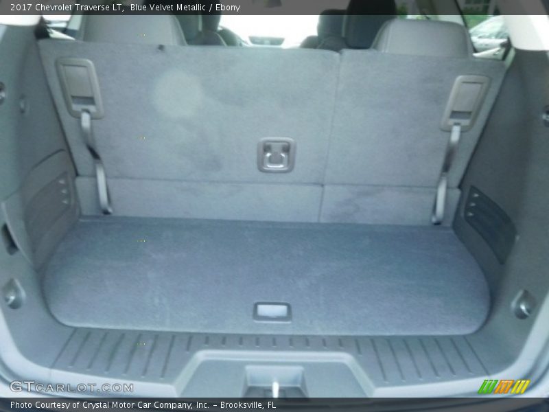 Blue Velvet Metallic / Ebony 2017 Chevrolet Traverse LT