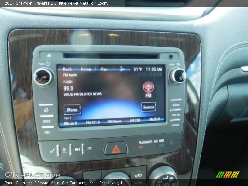 Blue Velvet Metallic / Ebony 2017 Chevrolet Traverse LT
