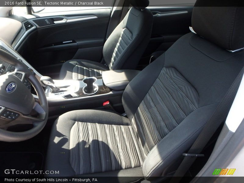 Tectonic Metallic / Charcoal Black 2016 Ford Fusion SE