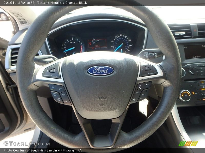 Tectonic Metallic / Charcoal Black 2016 Ford Fusion SE