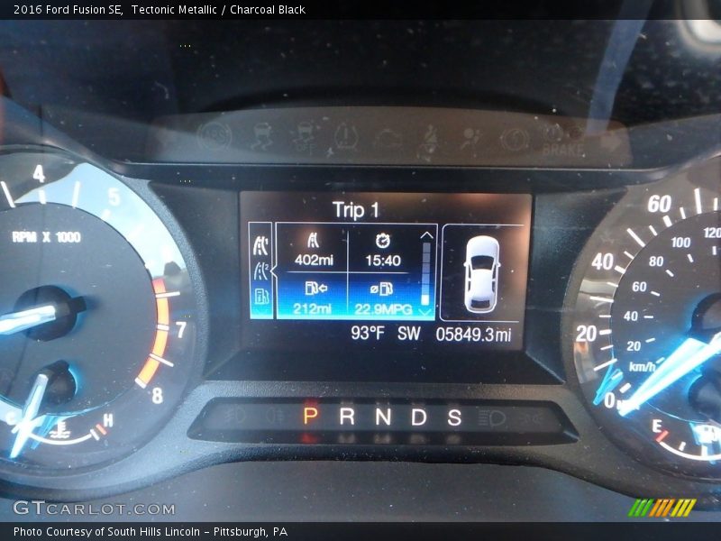 Tectonic Metallic / Charcoal Black 2016 Ford Fusion SE