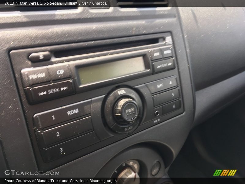 Brilliant Silver / Charcoal 2013 Nissan Versa 1.6 S Sedan