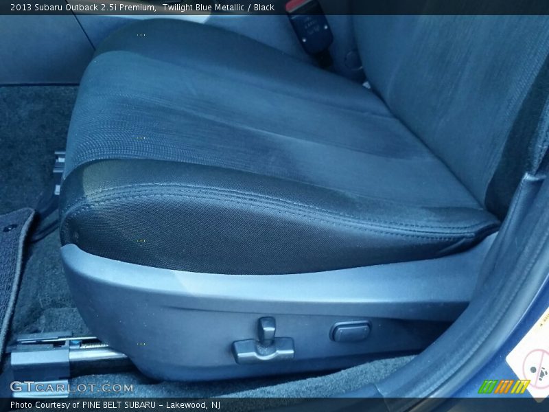 Twilight Blue Metallic / Black 2013 Subaru Outback 2.5i Premium
