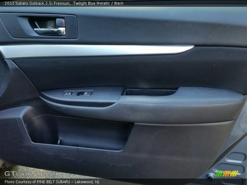 Twilight Blue Metallic / Black 2013 Subaru Outback 2.5i Premium