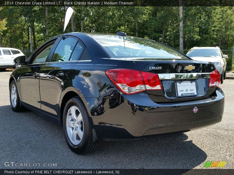Black Granite Metallic / Medium Titanium 2016 Chevrolet Cruze Limited LT