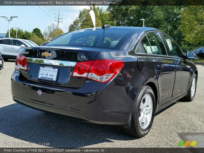 Black Granite Metallic / Medium Titanium 2016 Chevrolet Cruze Limited LT