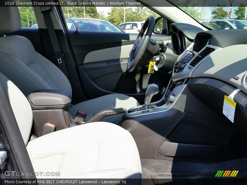 Black Granite Metallic / Medium Titanium 2016 Chevrolet Cruze Limited LT