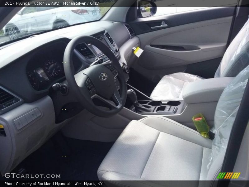 Molten Silver / Gray 2017 Hyundai Tucson SE AWD