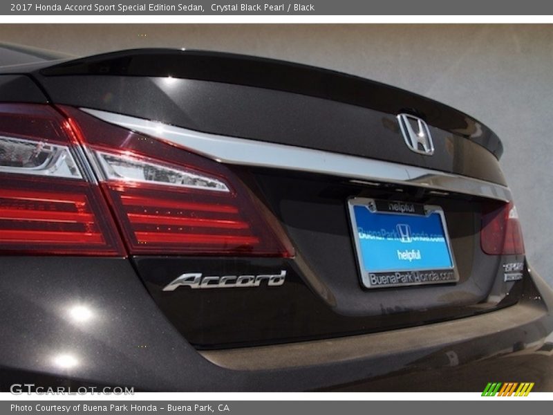 Crystal Black Pearl / Black 2017 Honda Accord Sport Special Edition Sedan