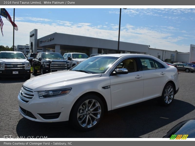White Platinum / Dune 2016 Ford Taurus Limited