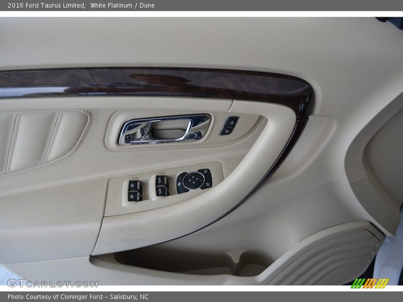 White Platinum / Dune 2016 Ford Taurus Limited