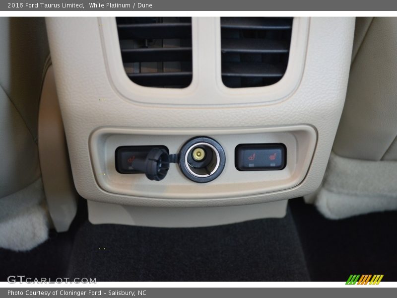 White Platinum / Dune 2016 Ford Taurus Limited