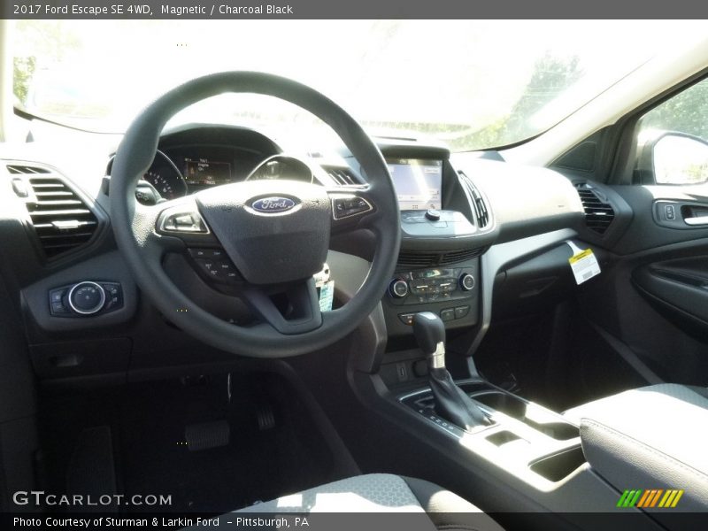 Magnetic / Charcoal Black 2017 Ford Escape SE 4WD