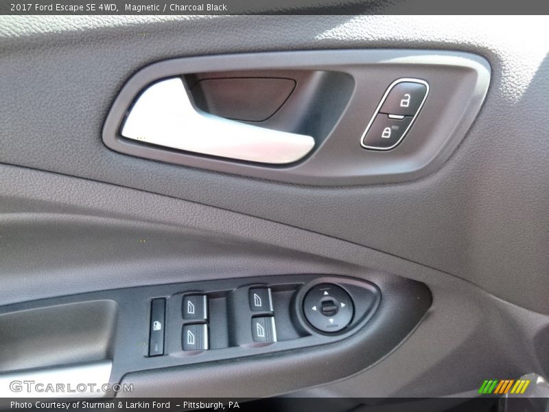 Magnetic / Charcoal Black 2017 Ford Escape SE 4WD