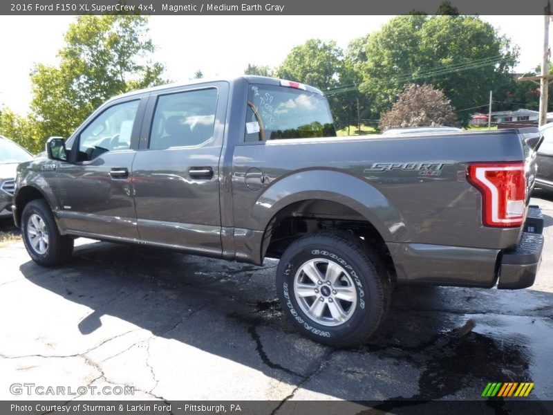 Magnetic / Medium Earth Gray 2016 Ford F150 XL SuperCrew 4x4