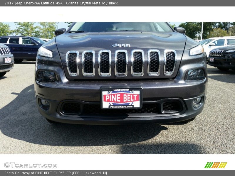 Granite Crystal Metallic / Black 2017 Jeep Cherokee Latitude 4x4