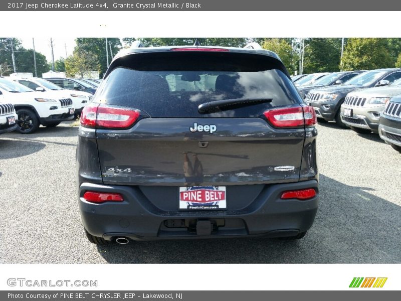 Granite Crystal Metallic / Black 2017 Jeep Cherokee Latitude 4x4
