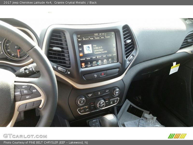Granite Crystal Metallic / Black 2017 Jeep Cherokee Latitude 4x4
