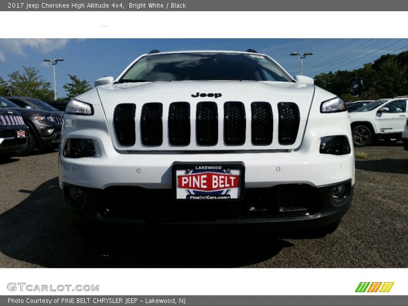 Bright White / Black 2017 Jeep Cherokee High Altitude 4x4