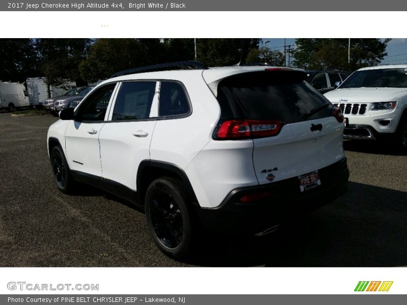 Bright White / Black 2017 Jeep Cherokee High Altitude 4x4