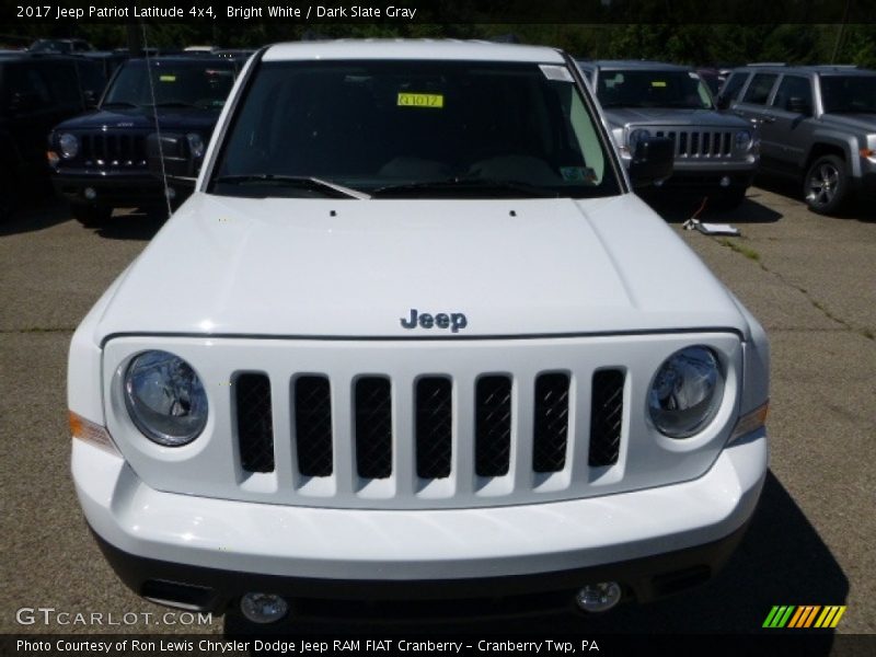 Bright White / Dark Slate Gray 2017 Jeep Patriot Latitude 4x4
