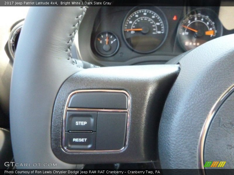 Bright White / Dark Slate Gray 2017 Jeep Patriot Latitude 4x4